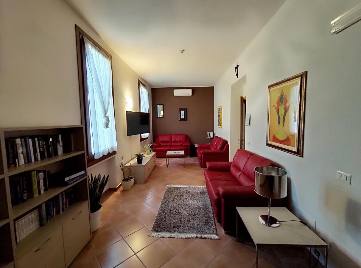 Domus San Bernardino Bed and breakfast *