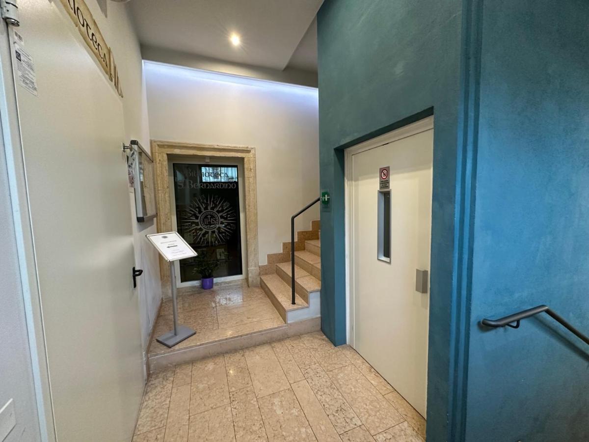 Domus San Bernardino Bed and breakfast