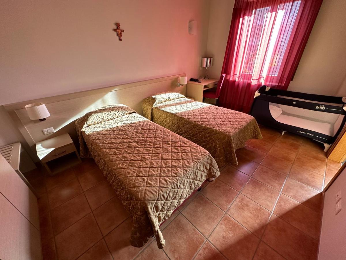 Domus San Bernardino Bed and breakfast *